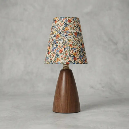 Abajur de Mesa Cúpula de Tecido Floral Clássico