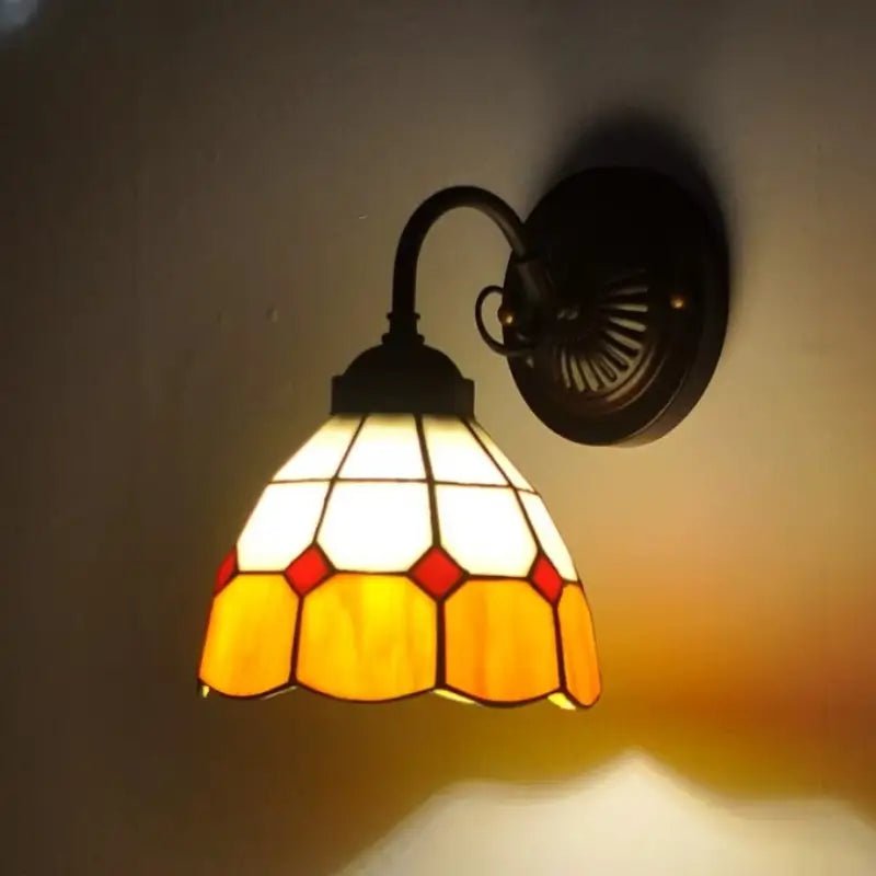 Arandela de Parede Premium Vidro e Metal Estilo Tiffany Vintage